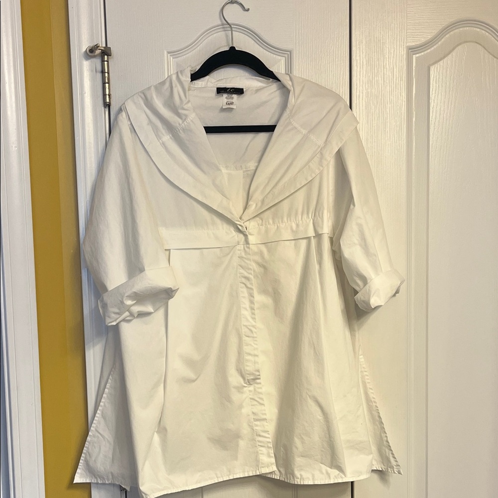 IC Collection White Sailor Collar Button-Front Top
